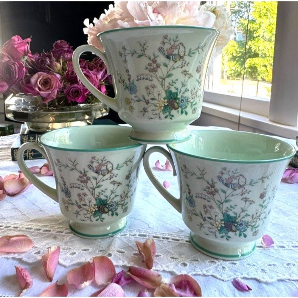Noritake Paradise Green Footed Tea Cups Set of 3 Mint Celadon Floral Bird Japan